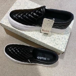 Beyley Mudd Sneakers